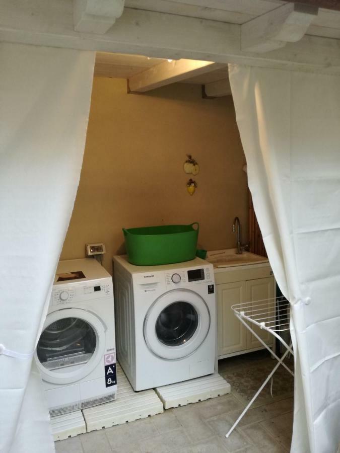La Casa Di Anna Apartment เวียเรจโจ ภายนอก รูปภาพ