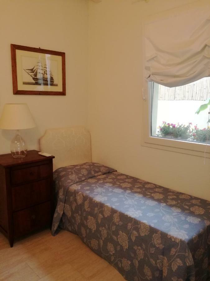 La Casa Di Anna Apartment เวียเรจโจ ภายนอก รูปภาพ